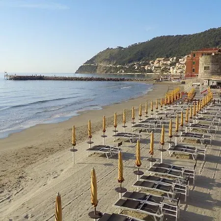 Hotell La Stella Marina Laigueglia